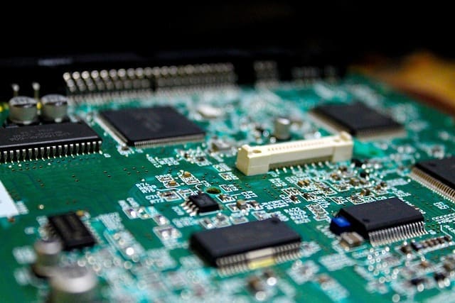 Cleaning silicon wafers is a crucial step in semiconductor manufacturing