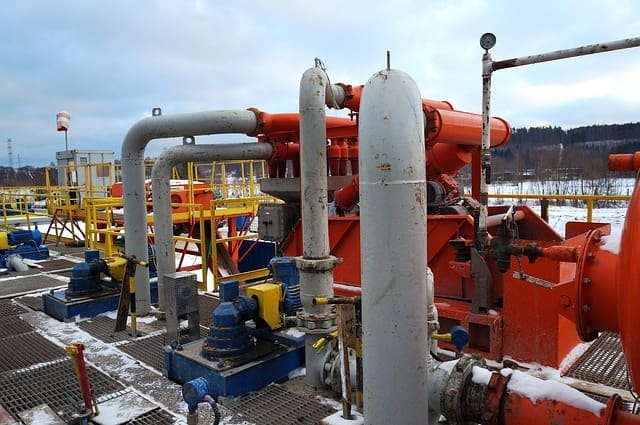 Hydraulic fracturing (often called “fracking”) is a widely-used technique for unlocking oil and gas from unconventional formations such as shale
